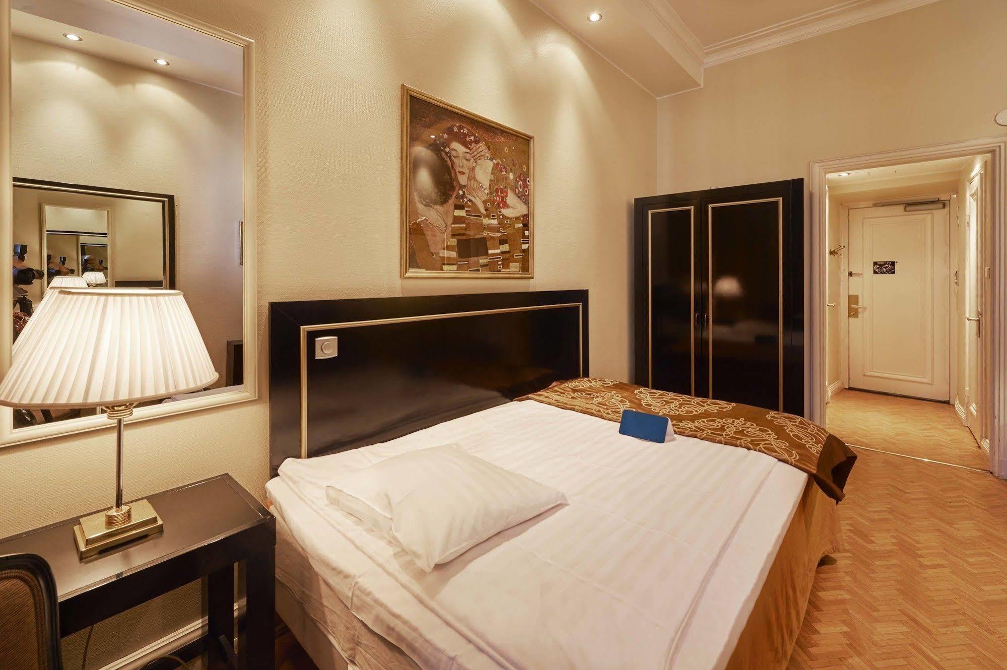 Hotel Seurahuone Helsinki Zewnętrze zdjęcie